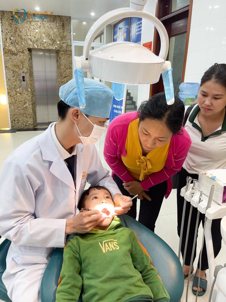 saigonnewdental.com